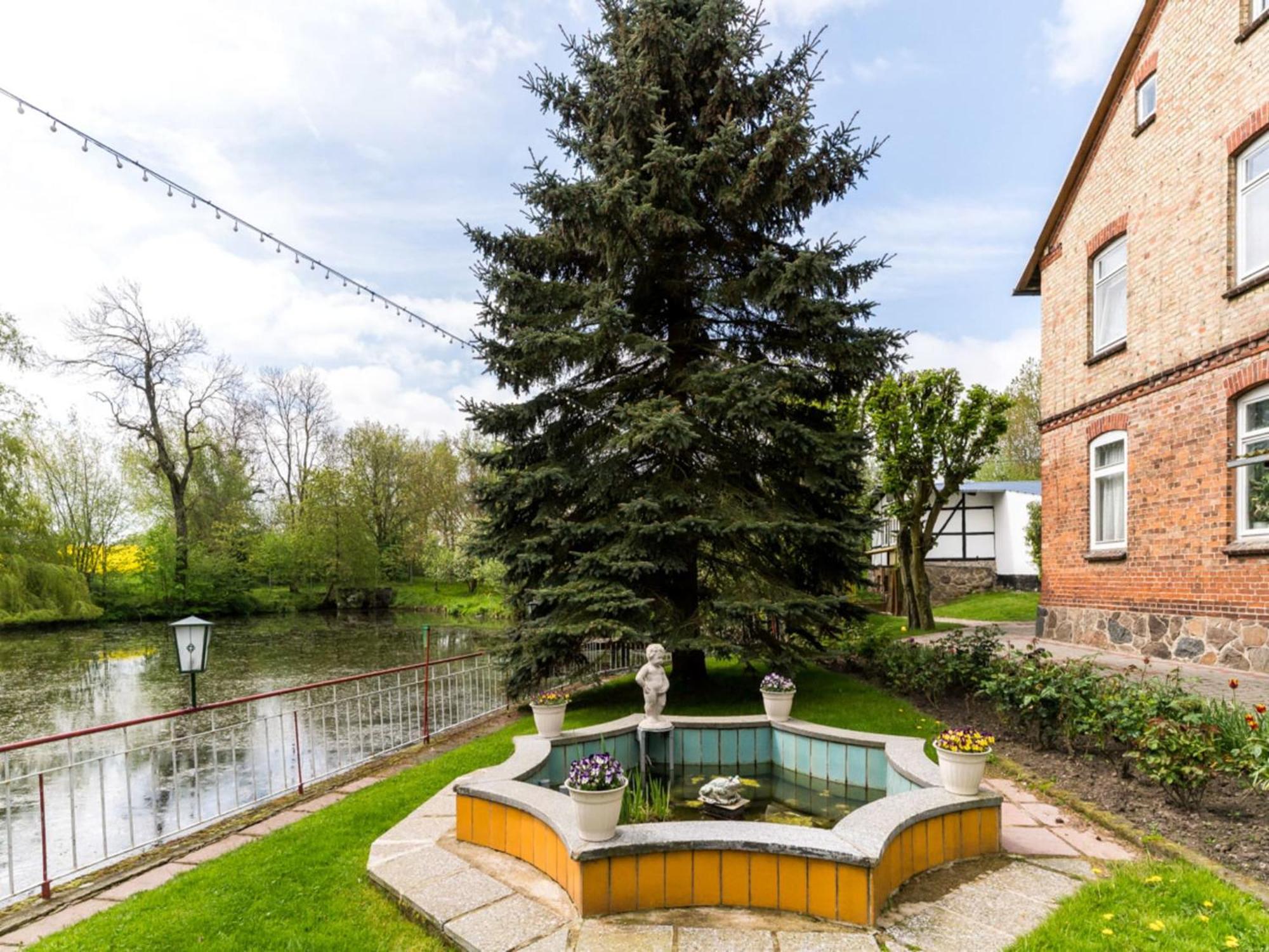 Lake View Apartment In Klein Pravtshagen With Garden Экстерьер фото